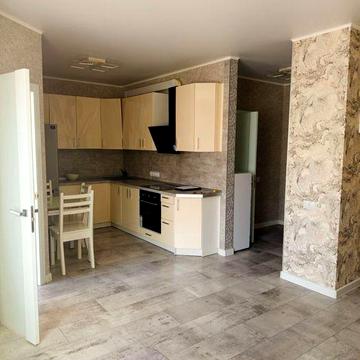 Сдам хорошую кухню студию и спальню на Таирова !