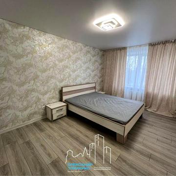 Продам двокімнатну квартиру з новим євроремонтом у центрі міста!