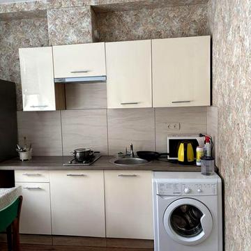 Сдам 1 комнатную  квартиру на   Зыгина