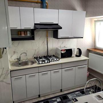 ЦЕНТР! Оренда СВІЖОЇ 2х кімнатної, КОБИЛЯНСЬКА-ШЕВЧЕНКА, газовий котел