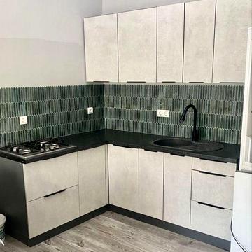 Частина будинка в район автопарк з комунальними