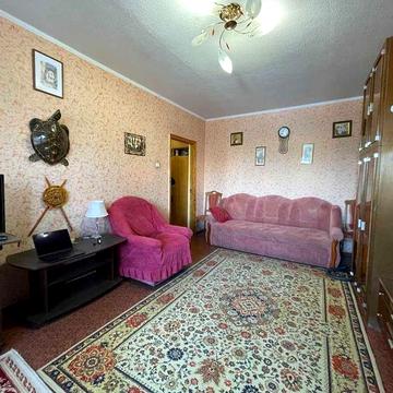 Продам затишну 2кім на Харькіському, вул. Тростянецька,8б