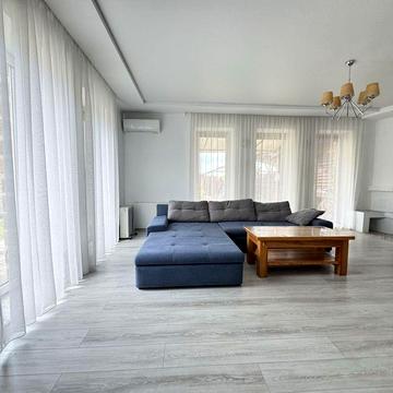 Оренда двоповерхового будинку