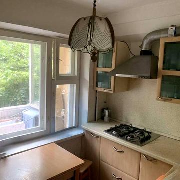 Продаж 1 к квартири м, Лукянівська