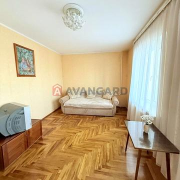 Полякова ул., 25, Шевченковский, Запоріжжя, Запорізька 21000.0 USD