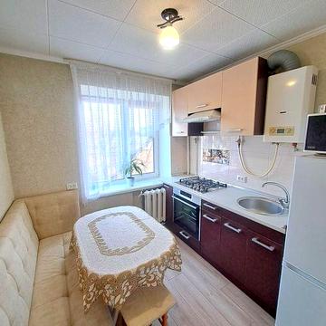 Продаж 1-кімнатної квартири на Ближньому Замості