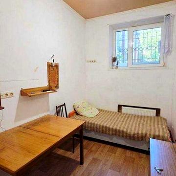 Продаж 2-кімнатної квартири в центрі міста, Вознесенський провулок