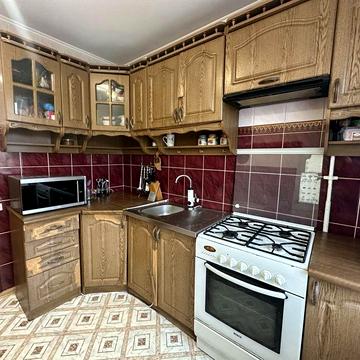 Продам 3-кімнатну квартиру . Чешка