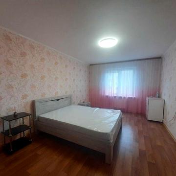 Велика 1 кім.кв. вул.Милославська,16, новий будинок.  Опалення є.