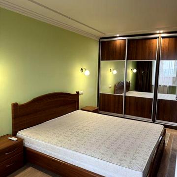 Оренда 2 к квартири, пров. Ясинуватськтй,11 ЖК The lakes, м Деміївська