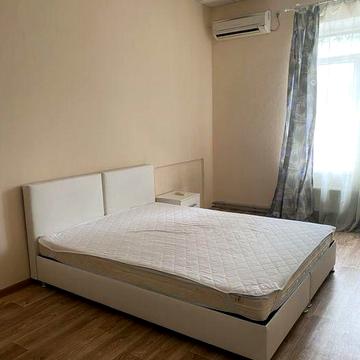 Близко центр_Привоз_ЖД вокзал