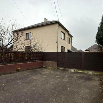 Продається будинок