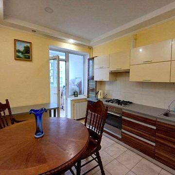 Здам 2 кімнатну квартиру на Сонячному новобудова