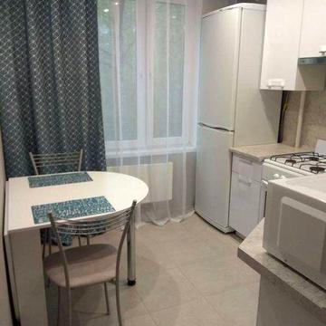 Продам 2к квартиру с хорошим ремонтом пр. Гагарина