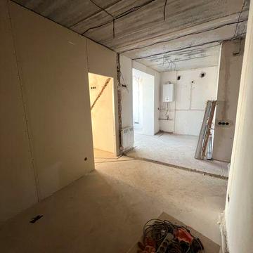 Квартира поруч з парком Щасливим , видова квартира