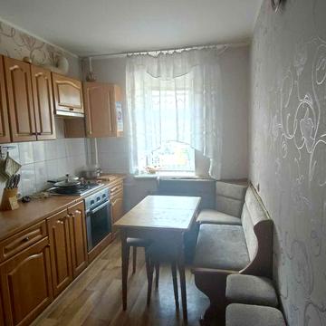 LS-10  3к ремонт, цегляний будинок 2006 року з газом, Нова Баварія