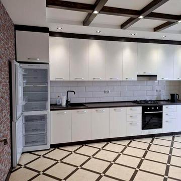 Оренда власник  в центрі Мельника 10