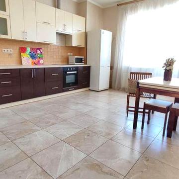 Без комісії! Лаврухіна  12, моноліт 52 м Усі програми!