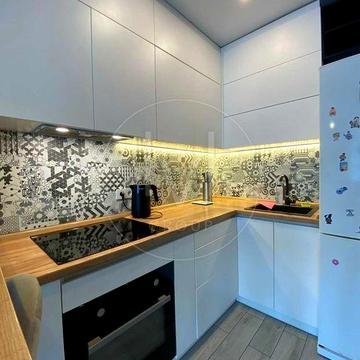 ЖК Варшавський — 1-кімнатна квартира 41,5 м², 19 поверх Виноградар ЖК Варшавський Мікрорайон