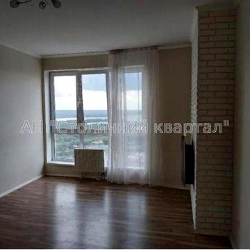 Голосіївський Моторний провулок 9а трикімнатна