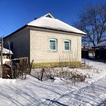 Продам будинок з земельною ділянкою