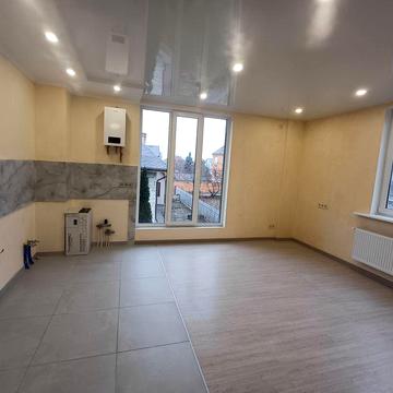 Продам 1-кімнатну квартиру село Гатне