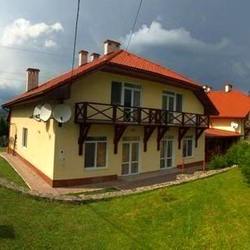 Продаю будинок у Сонячному Закарпатті  курорт Поляна Закарпатської обл