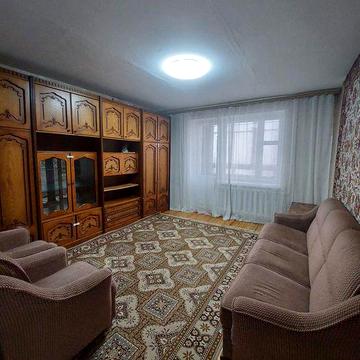 ПРОДАЖ! Двокімнатна квартира в районі  Київського майдану