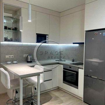 Оренда 1-к дизайнерської студії в ЖК Комфорт Таун