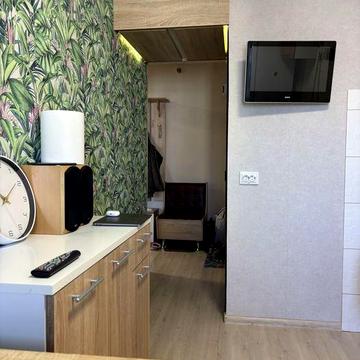 3-кімнатна квартира 65 м²,  по вул. Героїв АТО з ремонтом та меблямия