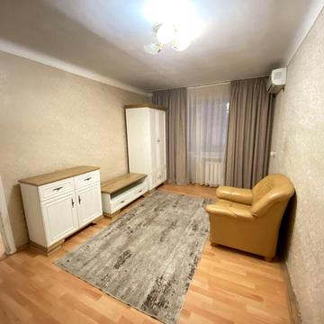 Здам 2к вул.Левка Лукʼяненка (Жуковського) 29/31 Нагорний Центр