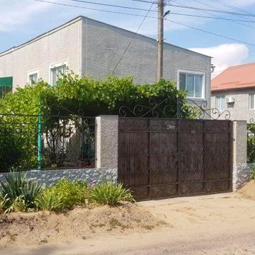 Продам хозяйский Дом