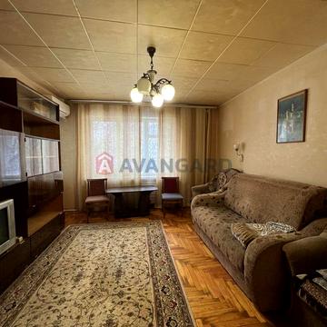 Продається 2 кім квартира.