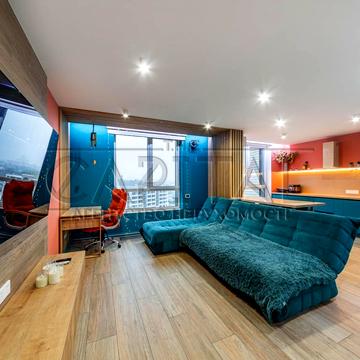 Глибочицька вул., 73