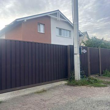 Дім з новим ремонтом та газовим опаленням 200 кв 4 кім в Гнедин Гнідин