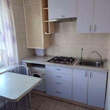 Сдам 2-хкомн.квартиру, на Космосе ост.АТК, Сильпо.  БЕЗ РИЭЛТОРА