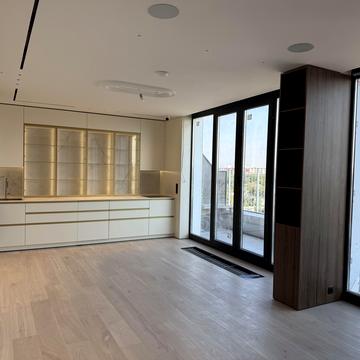 Набережно-Рибальська дорога вул., 9