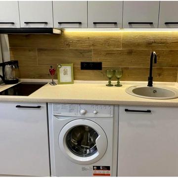 Бишівська вул., 14-14А