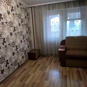 Продаж 2 кімнатна квартира, Виставка, Зарічанська 6\6