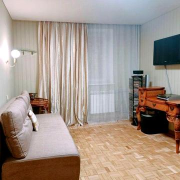 3-к, Астрономічна вул., 37, Жуковського сел.