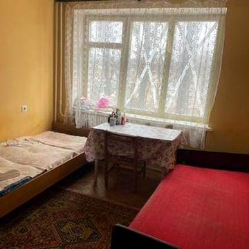 Продається 3х кімнатна квартира 4/5 в цегляному буд. вул. Гордіюк, 8