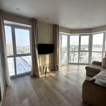 Оренда 3 кімнатноі квартири 80 м2 з панорамними вікнами, сфера