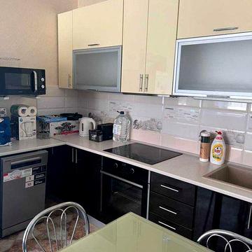 Квартира-студія 1 кім Варшавська/Чорновола Власник