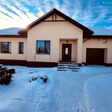 Довгострокова оренда будинку на вул.Лірницькій 2187