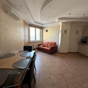 Здам в оренду 1-ну квартиру на просп.Любомира Гузара, 26