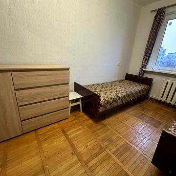 Миколи Василенка вул., 13-А