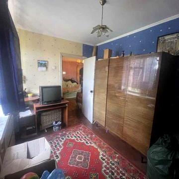 Продаж 4-кімнатної квартири Ковалівка.