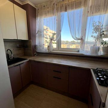 2 кімнатна з ремонтом в Центрі Бучі неподалік Садочку Школи та Новуса