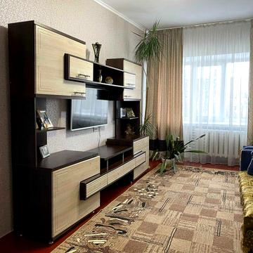 прдам житлову 3к квартиру