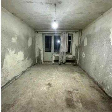 Продам 1-комнатную квартиру возле метро Алексеевская